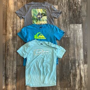 Quiksilver Kids' Gray, Blue, and Light Blue T-Shirts Trio
